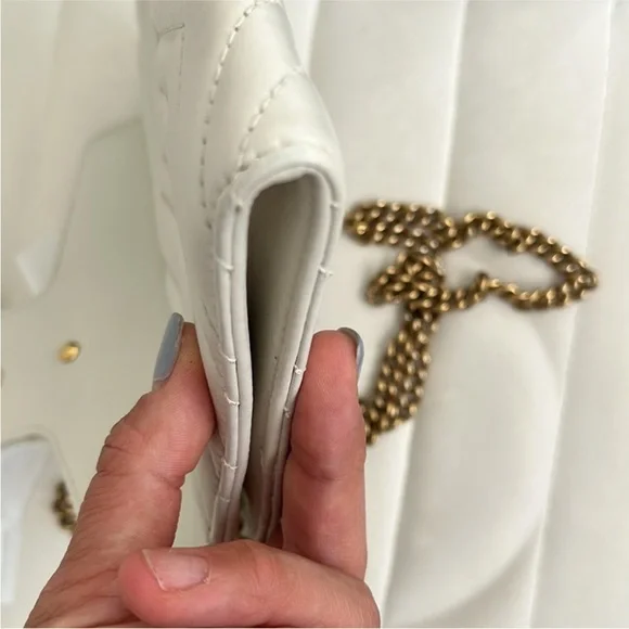 Gucci GG Marmont crossbody bag - Picture 5 of 8